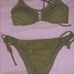 Green swim set